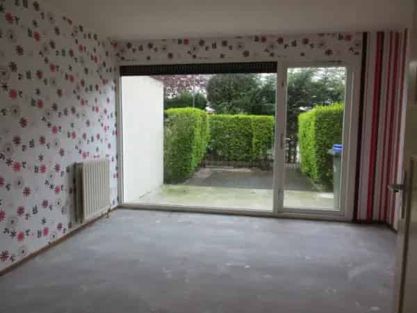 Ruime 4 Kamer Eengezinswoning s Gravenland