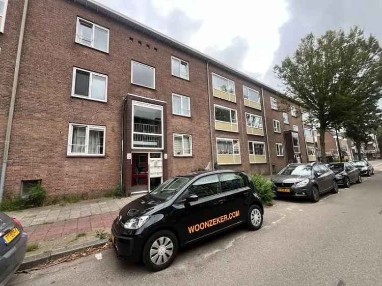 4-Kamer Appartement Oud-Rijswijk Nabij Scholen en Winkels