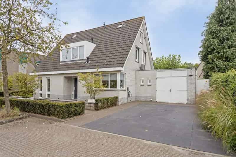 Vrijstaande Villa 6 slaapkamers Den Bosch