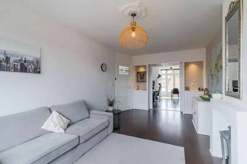 Jaren 30 Top Etage Appartement Leyenburg Den Haag 88m2