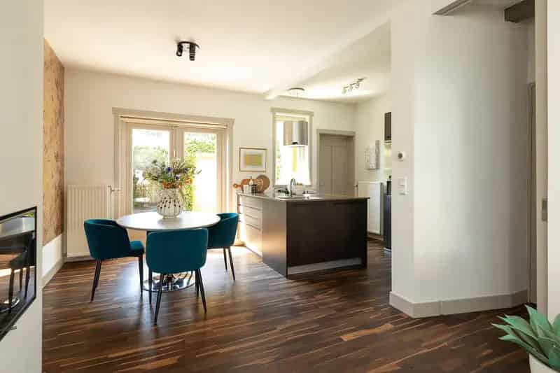 Huis te koop Hilversum Zuid 81m2 2 slaapkamers diepe tuin