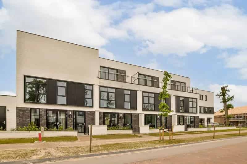 Grote gezinswoning 5 slaapkamers 2 badkamers 140m²