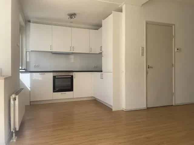 2-onder-1-kap woning te huur in Zeist 6 kamers 133m2