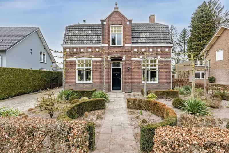 Huis te koop Langeweg 44 Haaren 225m2 3 slaapkamers