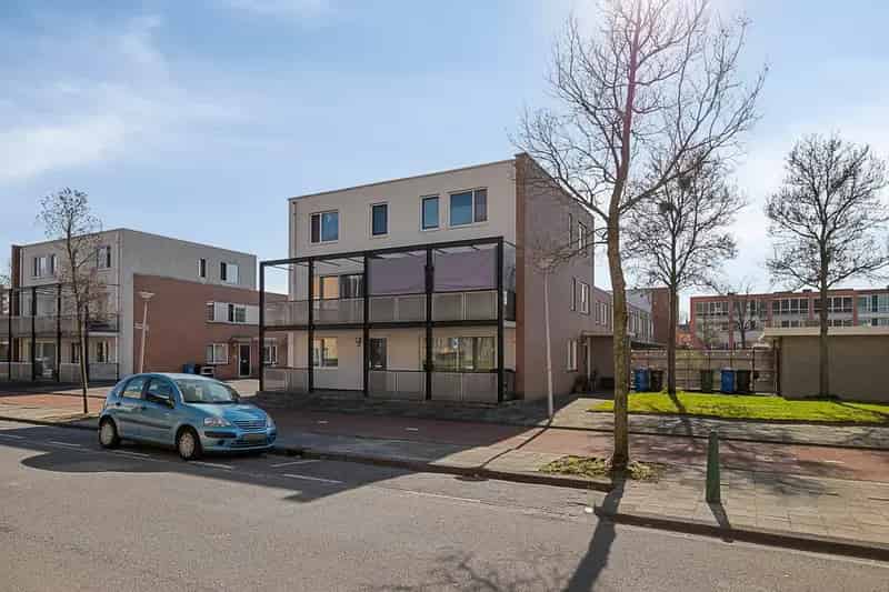 Appartement Hoogvliet 78m2  Veranda  2 slaapkamers  Energielabel B