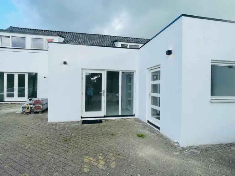 Bungalow Te Koop in 62A, Dorpsstraat, Hendrik-Ido-Ambacht, Zuid-Holland