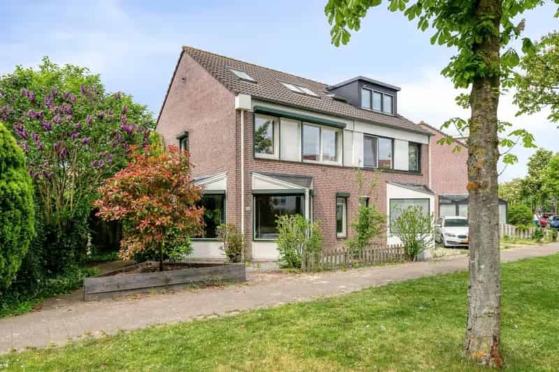 Ruime Tweekapper Overkroeten 4 Slaapkamers Tuin Garage Energielabel B
