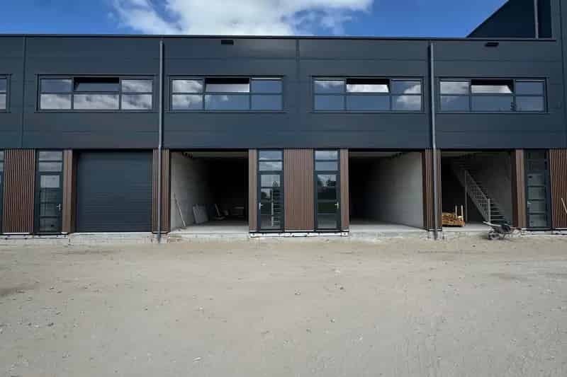 Bedrijfshallen te Huur Uithoorn N201