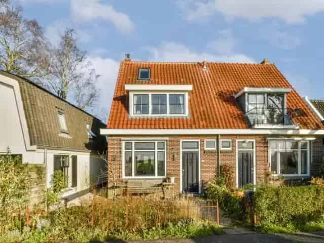 Jaren 30 woning Baambrugge: Aan het water gerenoveerd 100m2