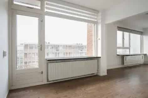 2 Kamer Appartement 64m2 Sneek Garagebox Beschikbaar Juni 2025