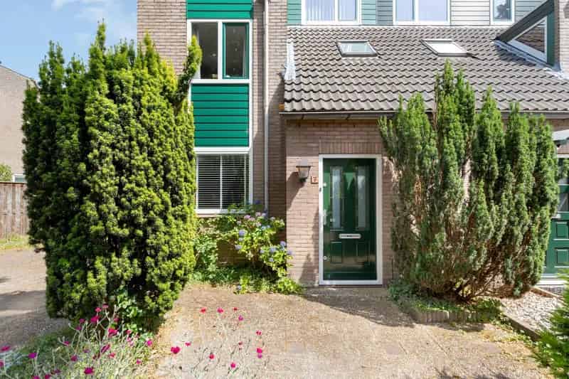 Huis te koop Maartensdijk 4 slaapkamers grote tuin garage