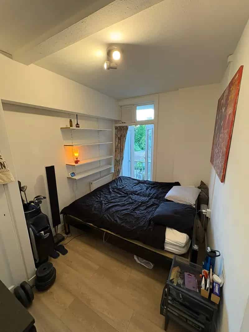 Kamer Amsterdam West 20 juli - 5 november