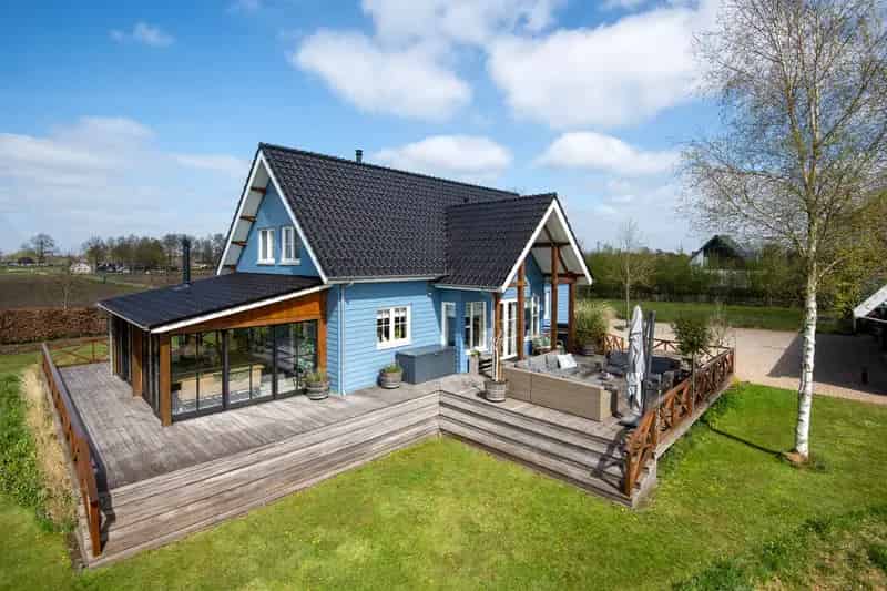 Luxe Villa te Koop Putten Ruime Tuin 6 Slaapkamers