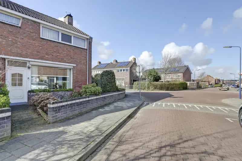 Ruime Hoekwoning Vlissingen 3 Slaapkamers Zonnige Tuin