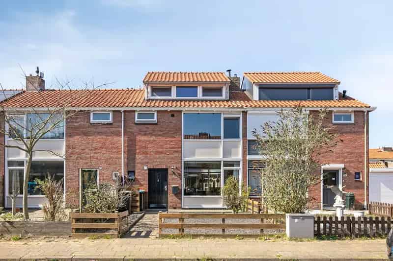 Moderne starterswoning Doesburg: Hotel Chique Stijl