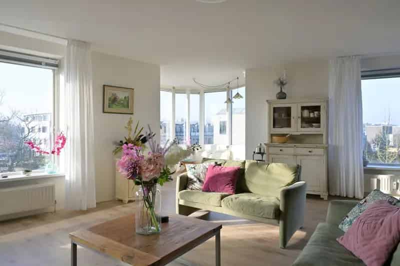 4-Kamer Hoekappartement Schiedam 106m² Balkon Lift Berging