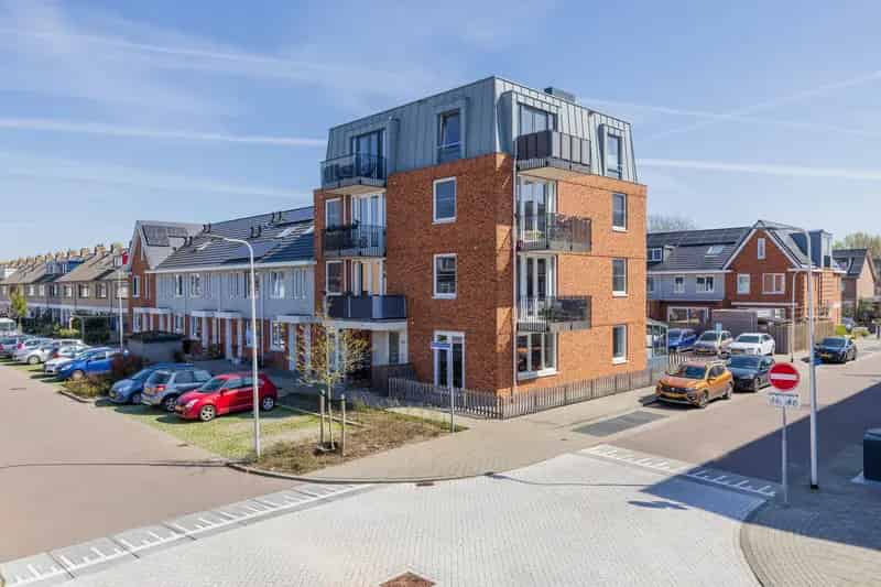 Appartement Te Koop , 24A-06, Ambachtsherenweg, Zoeterwoude, Zuid-Holland