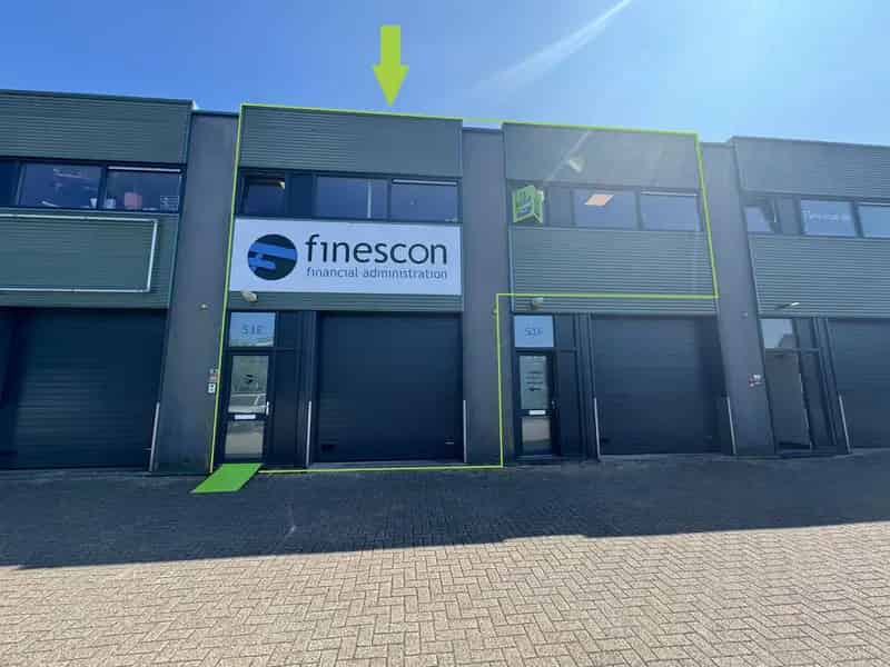 Bedrijfshal te Huur Lelystad 195m² Moderne Kantoorruimte