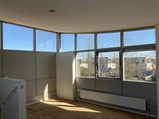 Moderne eengezinswoning te huur in Diemen Noord