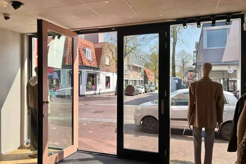 Winkel te Huur Heemstede Centrum 73m2