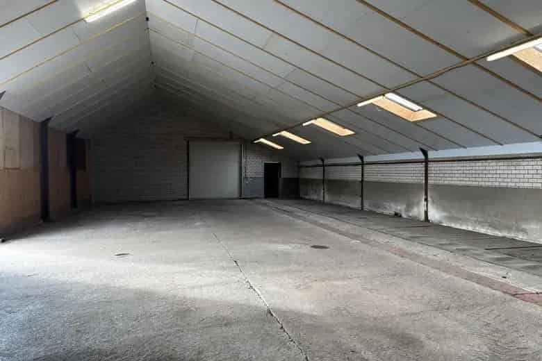 300 m2 Bedrijfsruimte te Huur Schaijk Opslag Stalling