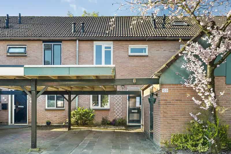 3 Slaapkamer Huis Stroinkslanden Ruime Zolder Carport Tuin