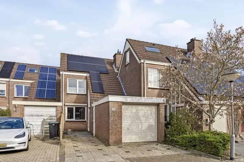 Geschakelde woning Goese Polder 4 slaapkamers moderne keuken