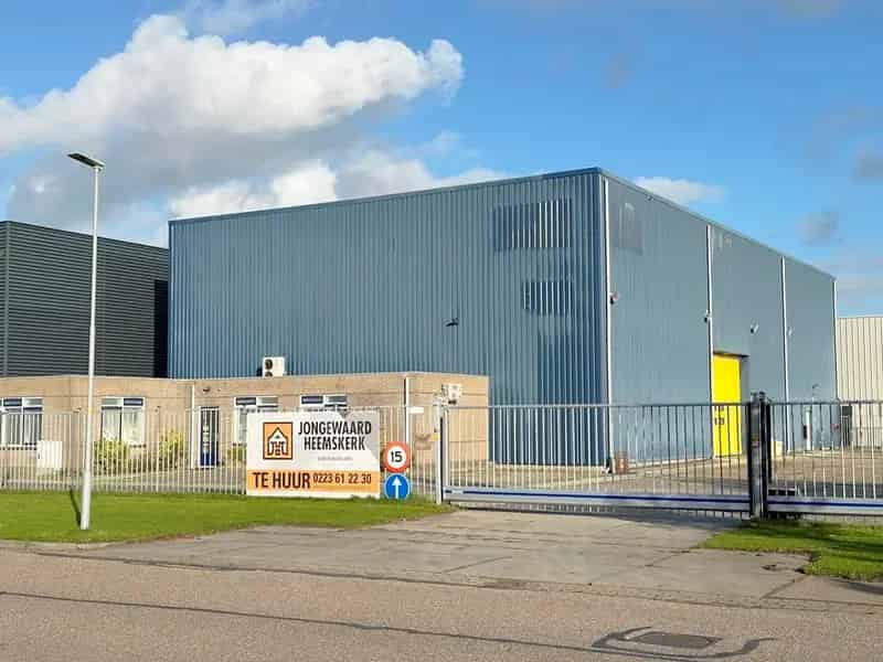 Bedrijfshal te huur Den Helder 677m2 Kantoren Buitenterrein