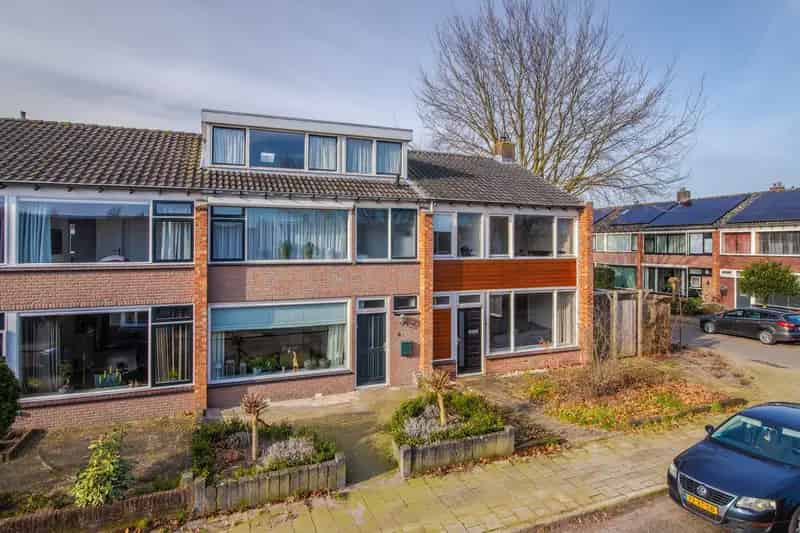 Ruime gezinswoning te koop in Rheden nabij Veluwezoom