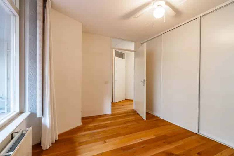 Ruim 3 Kamer Appartement te Koop Leidschendam