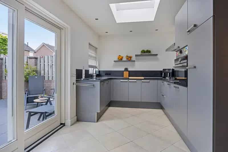 Huis te koop Maren Kessel Dr Willemsstraat 4 slaapkamers garage