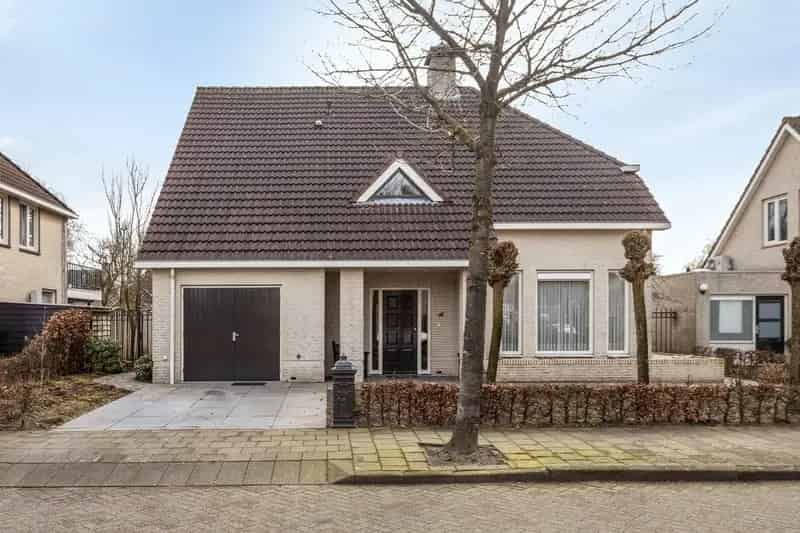 Ruime Villa 5 slaapkamers Grote Tuin 21 Zonnepanelen
