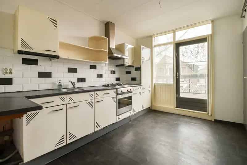 Dubbel Bovenhuis Zaandam Stationsstraat 3 Slaapkamers Ruim Terras