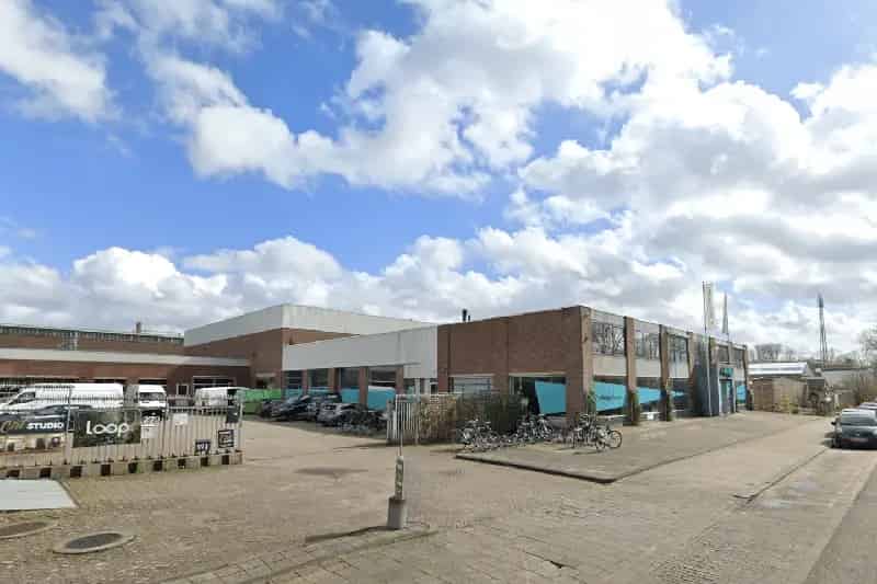 Bedrijfshal te huur Delft 1730m²