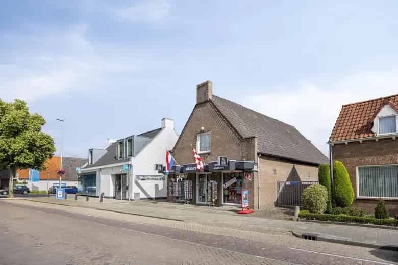 498 m2 Winkelruimte te Koop in Drunen