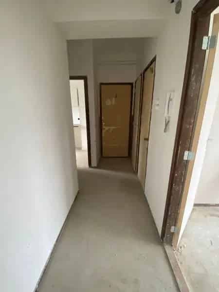 3 Kamer Appartement IJsselmonde Balkon Nabij Winkelcentrum