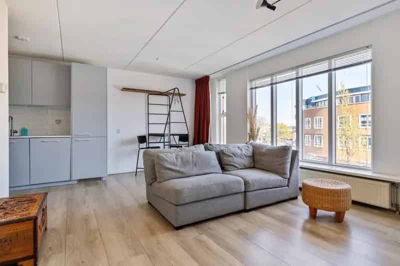 3 Kamer Appartement Beverwijk Centrum Ruim Balkon