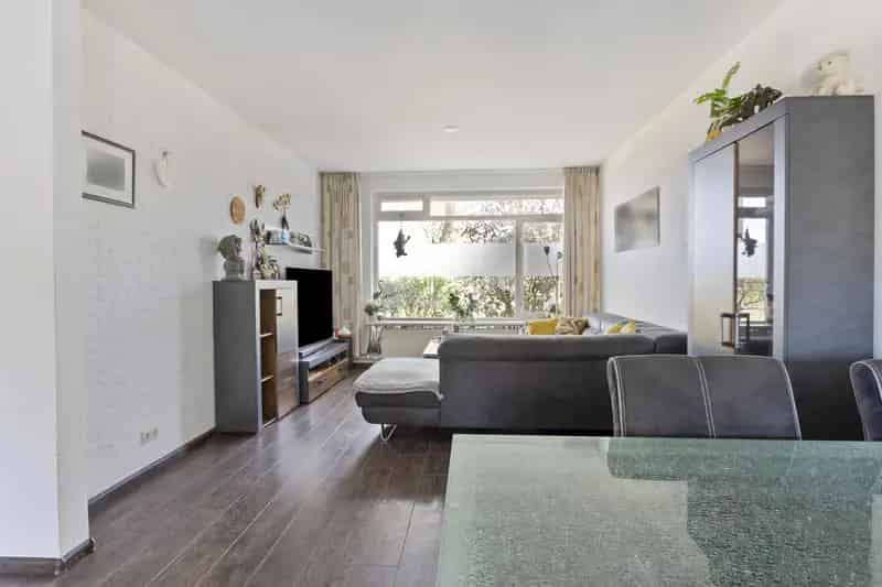 Ruime Tussenwoning Grave Vier Slaapkamers Sauna Jacuzzi