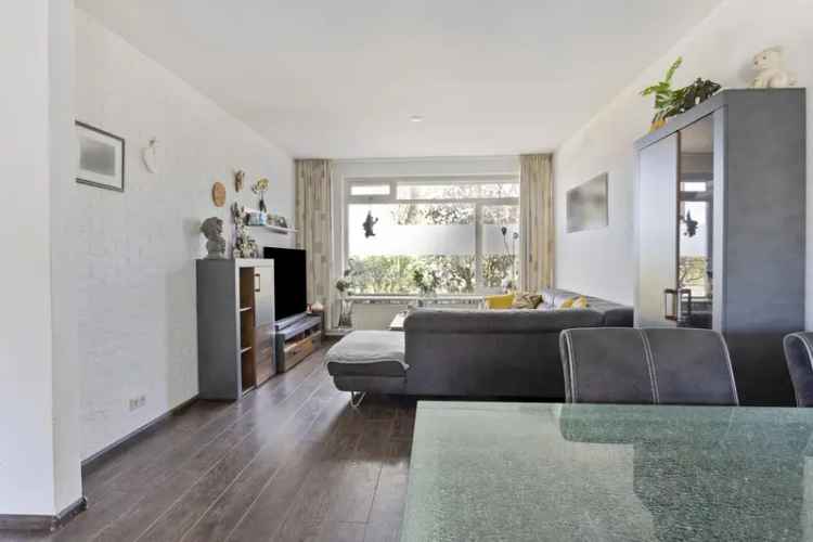 Ruime Tussenwoning Grave Vier Slaapkamers Sauna Jacuzzi