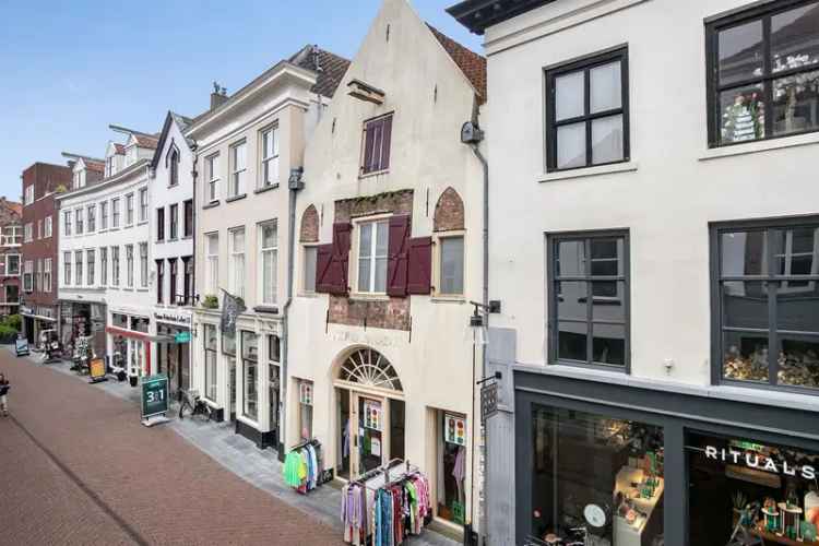 Winkel Zutphen | Zoek winkels te huur: Beukerstraat 32 7201 LE Zutphen [funda in business]