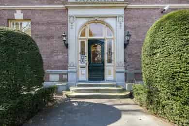 1800m2 Kantoorvilla te Huur Baarn - Monumentale Pand met Koetshuis