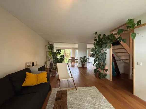 Gemeubileerde woning Maastricht Bosscherveld 2 slaapkamers Tuin Short Stay