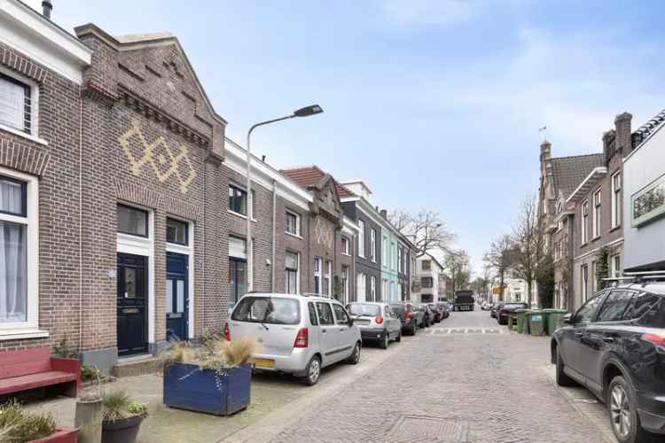 Huis te koop Arnhem Sint Marten 77m2 zonnige tuin gerenoveerd
