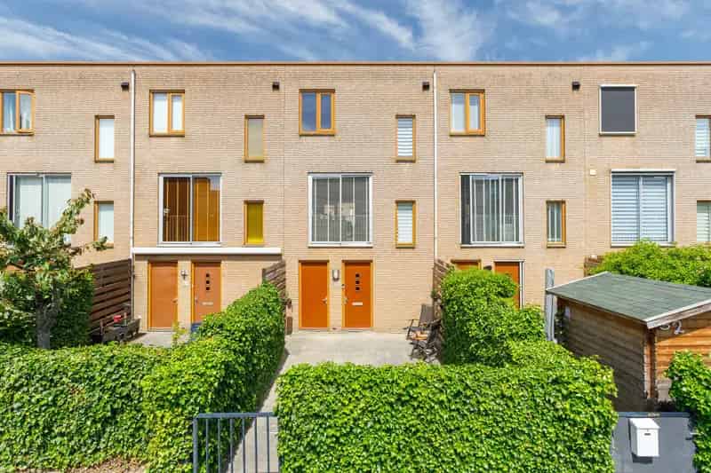 Moderne Tussenwoning 5 Slaapkamers Dordrecht