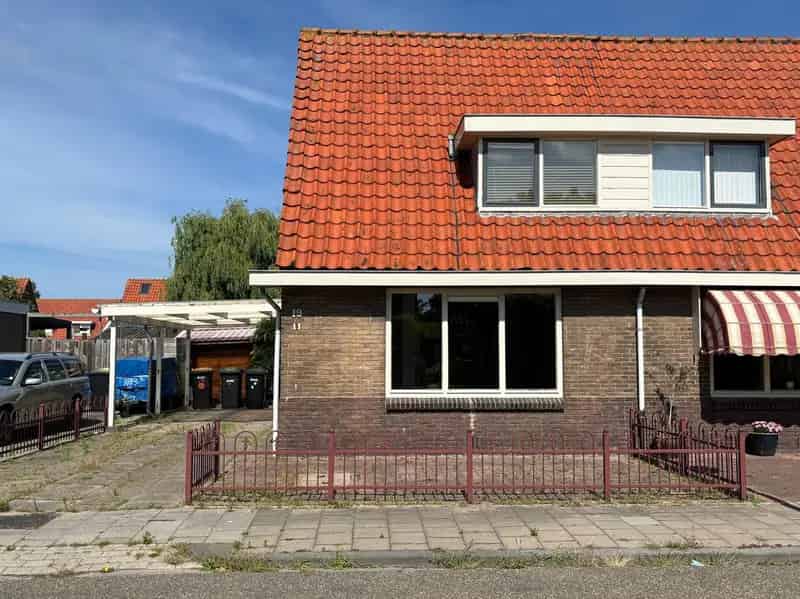 Half Vrijstaand Huis Breezand Ruime Tuin Dubbel Glas