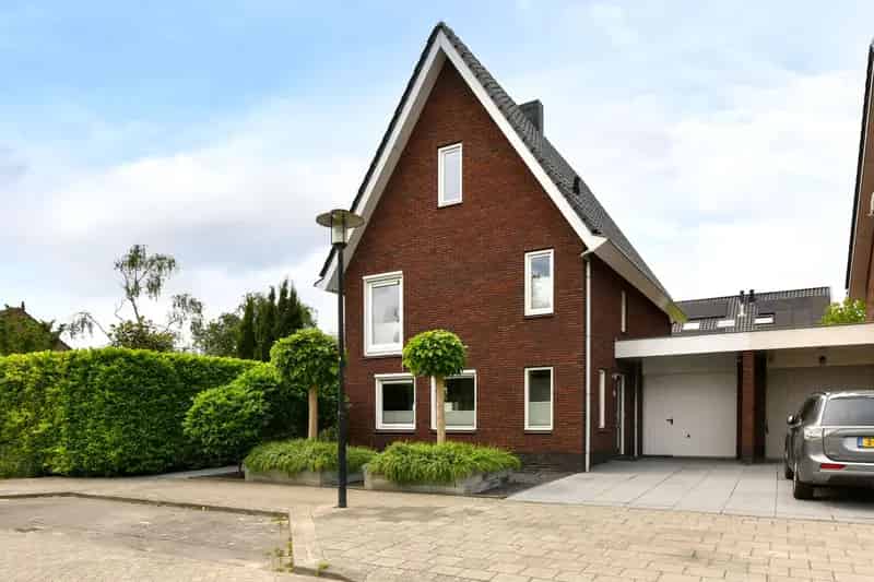 Huis te koop Kudelstaart 4 slaapkamers luxe tuin