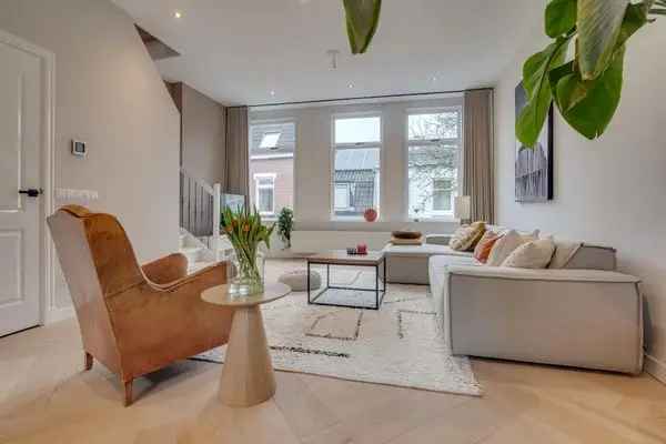 Luxe bovenwoning Vogelenbuurt 4 slaapkamers 127m² gerenoveerd