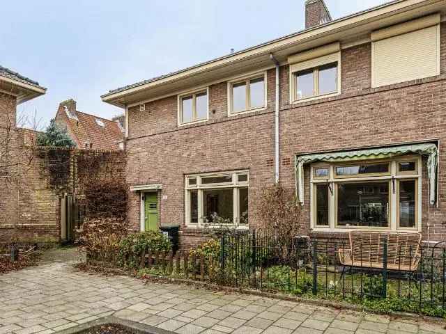 3 Kamerhoekwoning Amsterdam Oost 78m2