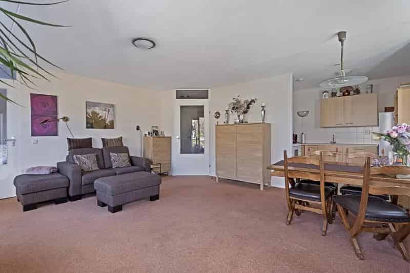 Appartement begane grond Raatstede balkon zorg dichtbij