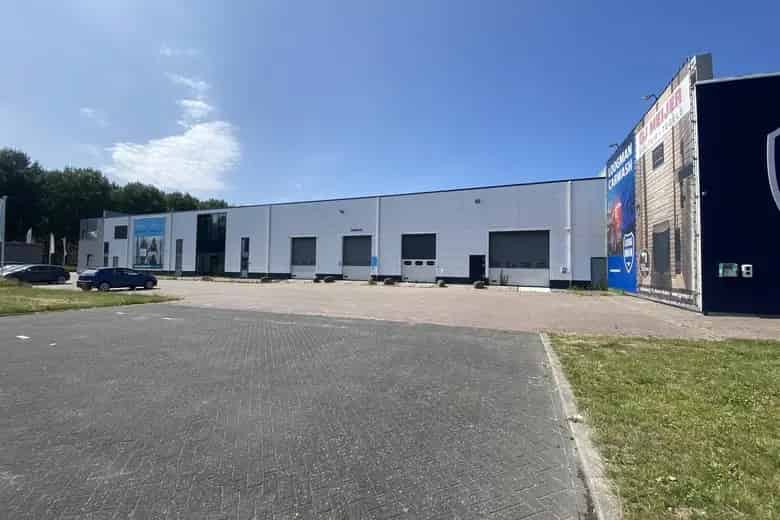 990 m2 Bedrijfsruimte te Huur Almere Poldervlak